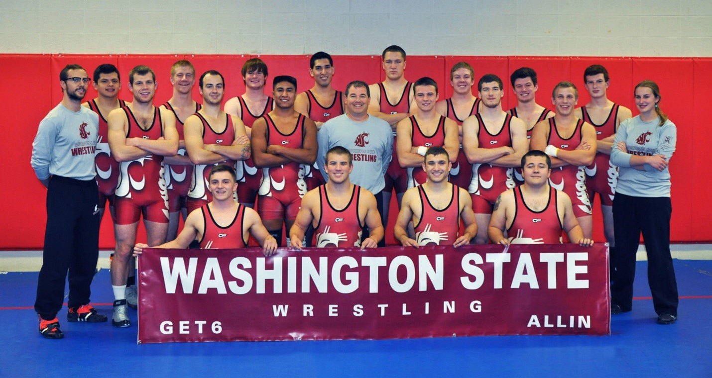 2015 WSU Wrestling with Banner